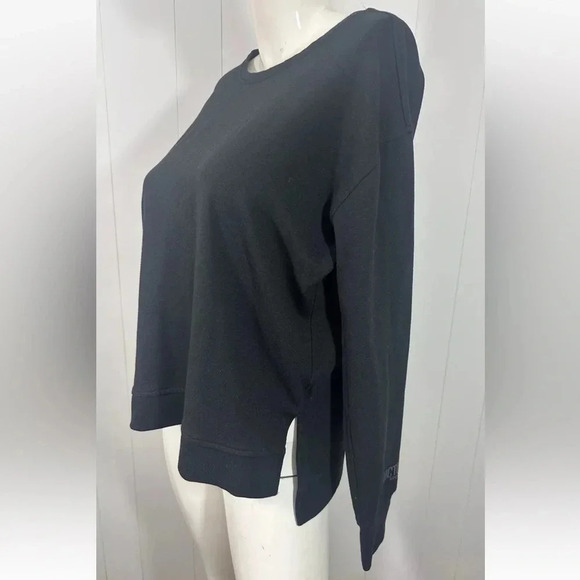 Victorias Secret Sport Black Pullover Sweatshirt Keyhole Open Back High Low Sz M - Picture 3 of 10